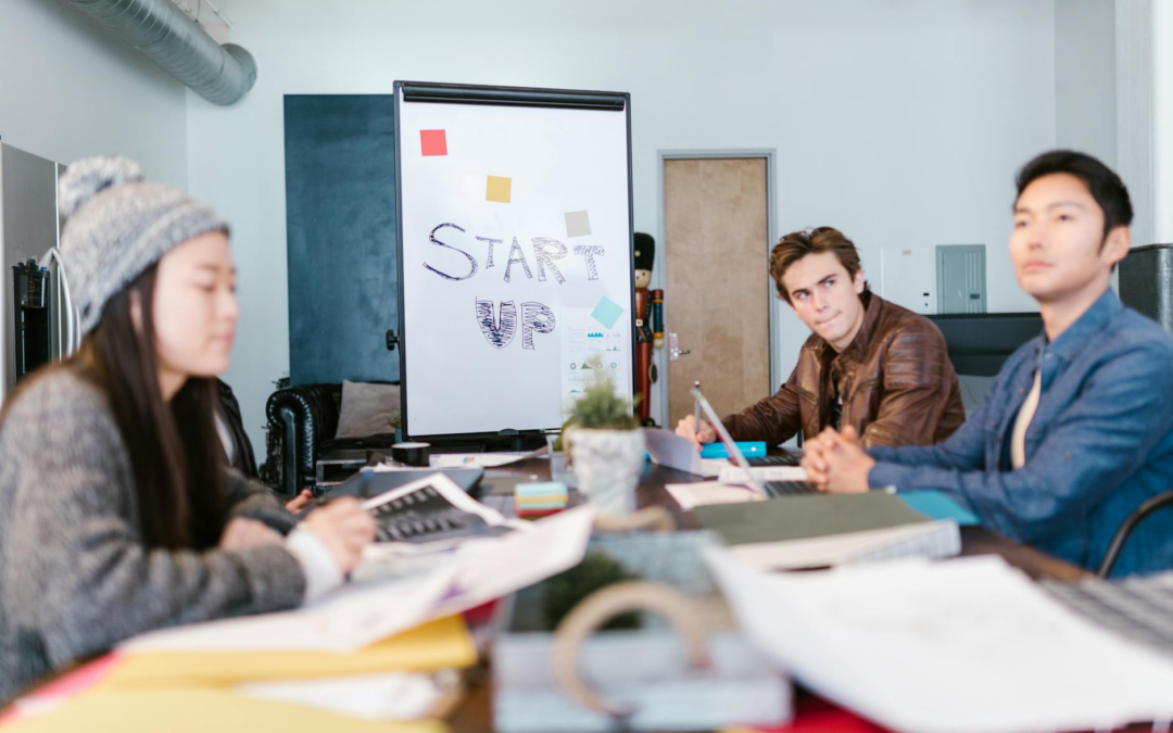 Navigating Career Changes: Tips for Professionals Entering New Industries