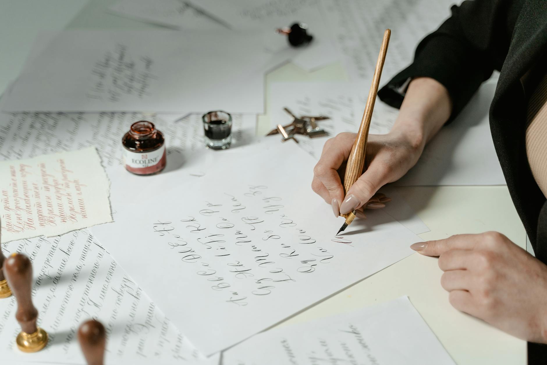 Is AI Recruiting Better Than Traditional Staffing?