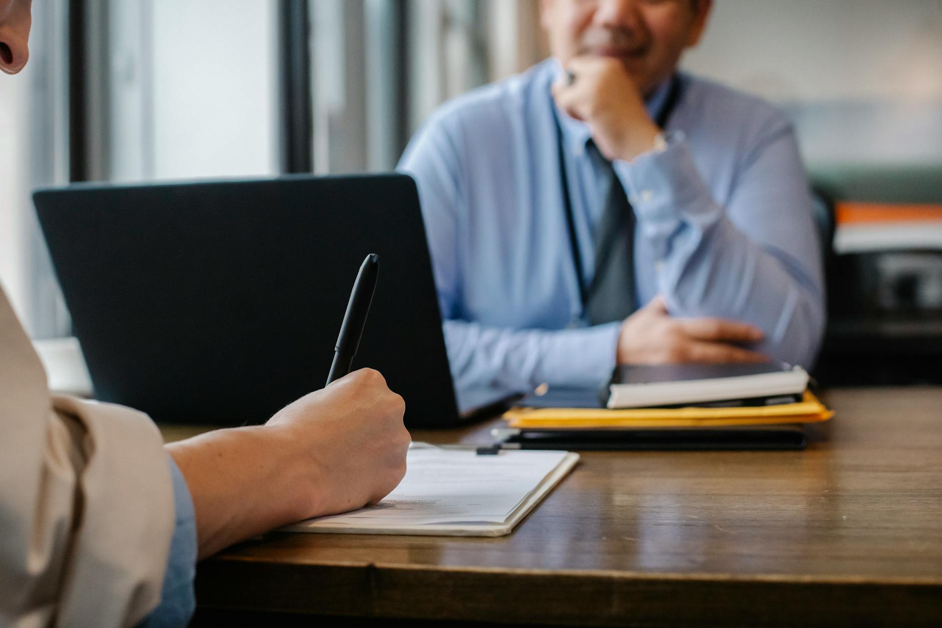 What Are the Top Hiring Trends in Legal Recruiting in 2025