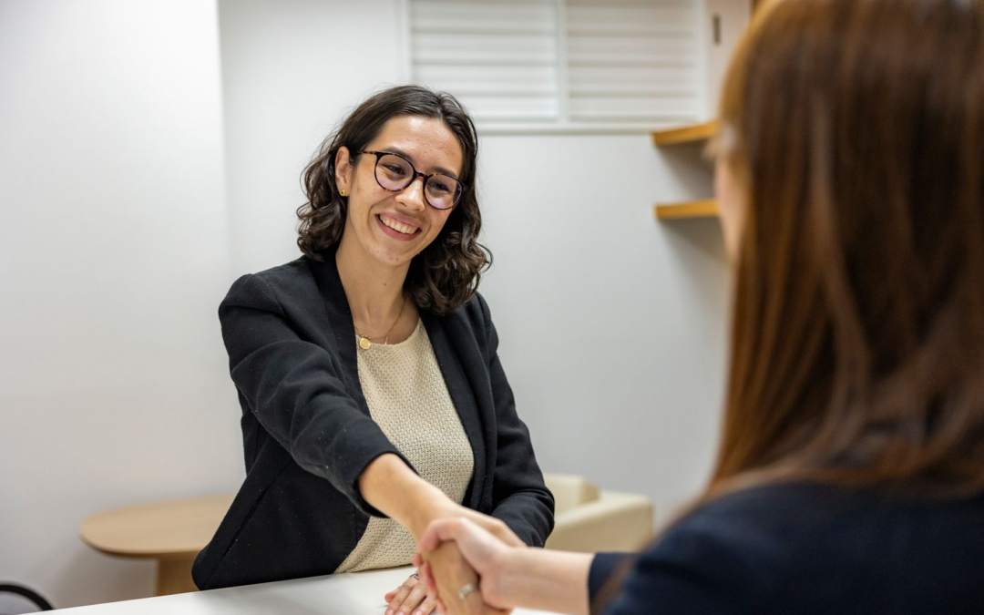 Can Recruiters Help Me Change Careers? Understanding the Recruiter’s Role in a Major Career Transition